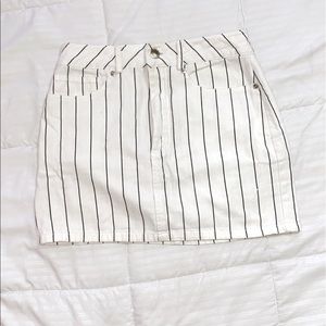 f21 white denim skirt w black stripes